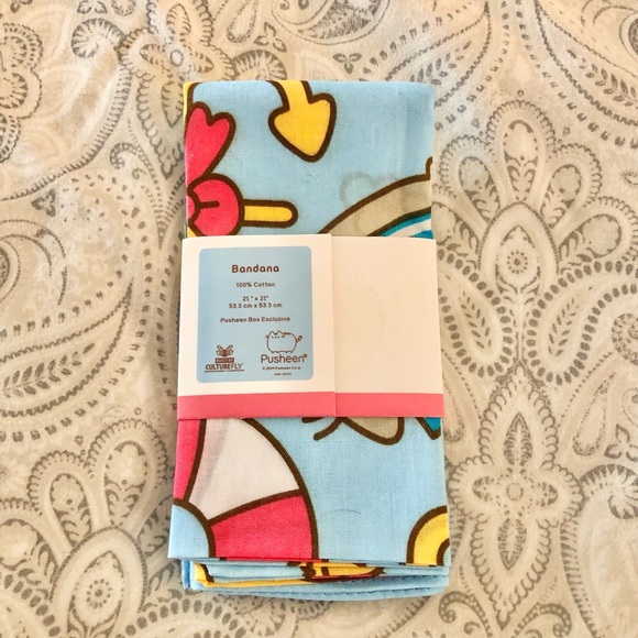 Pusheen Bandana - Picture 5 of 7